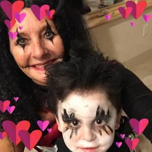 Meet your Posher, Juanita